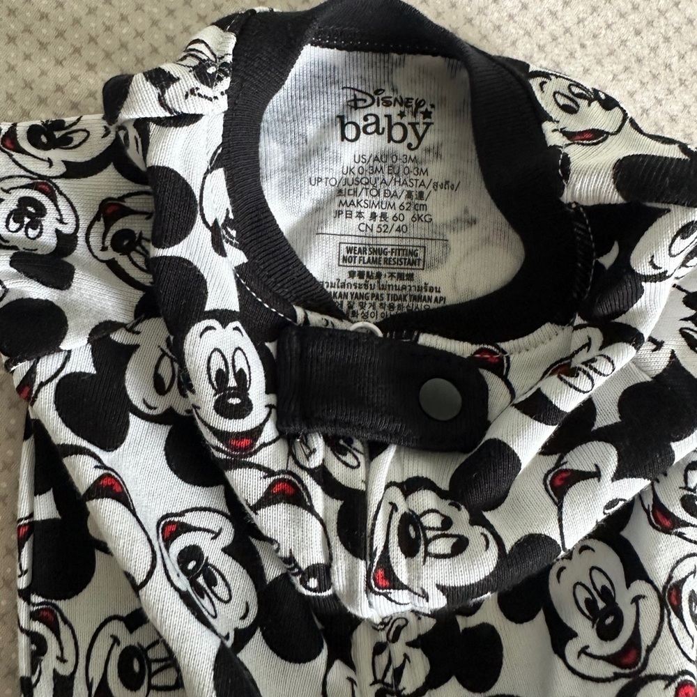 Disney Mickey Mouse Black and White Kids Footie 0-3 mo - Picture 3 of 3